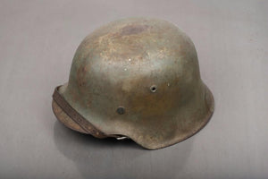 Casque allemand M42 camouflé German M42 camouflaged helmet ww2