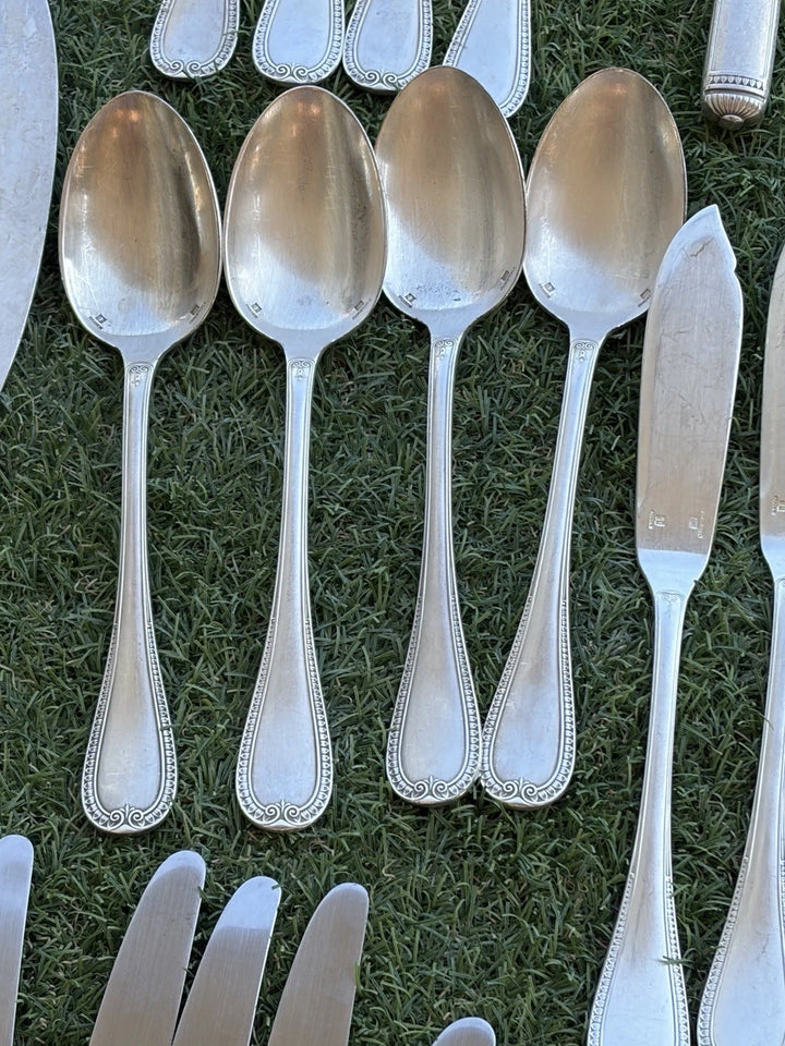 ménagère métal argenté christofle Modèle MALMAISON 54 Pièces