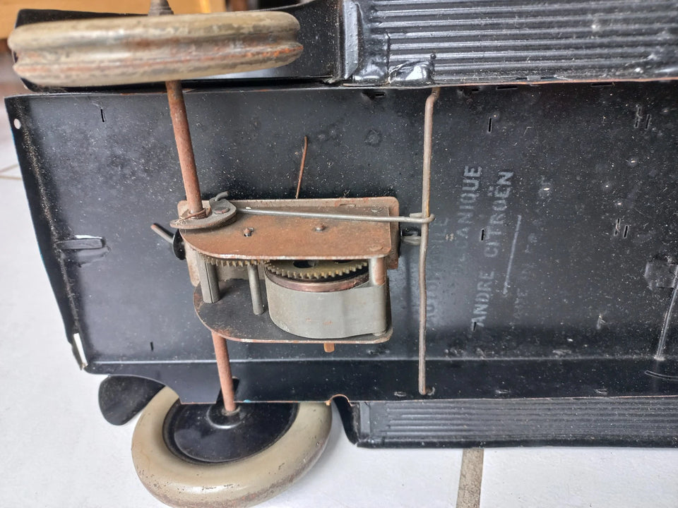 jouet ancien 1928 André Citroën C6 avec boîte d'origine, clé, moteur, frein