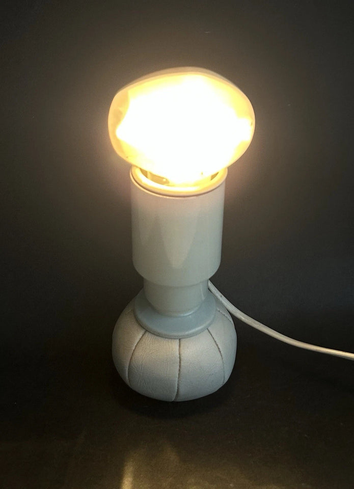 lampe de bureau design Gino Sarfatti Arteluce 600c cuir métal 1970
