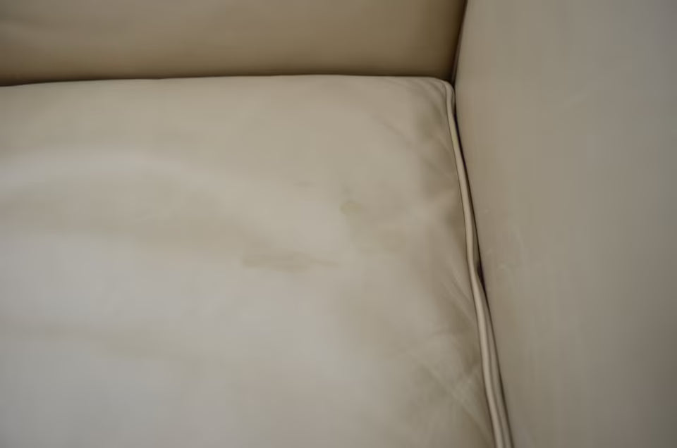 Fauteuil en cuir CASSINA LC2 Le Corbusier Z Cuir naturel 1v2