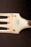 ANCIEN SERVICE DE TABLE CHRISTOFLE 25 PIECES - MODELE EMPIRE A MEDAILLON PERLE