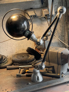 lampe Jieldé finition graphite poli