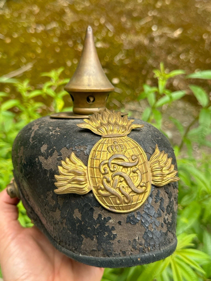Casque Empire Allemand À Pointe - Guerre