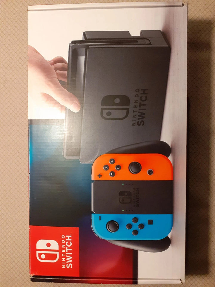 Nintendo Switch 32 Go Console Portable avec Manettes Joy-Con
