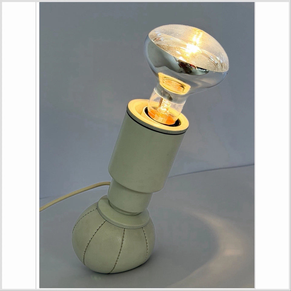 Lampe De Table Vintage Arteluce Mod. 600/G Design Gino Sarfatti 1966