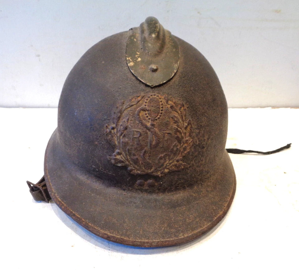 Casque ADRIAN modèle 26 . France WW.2.