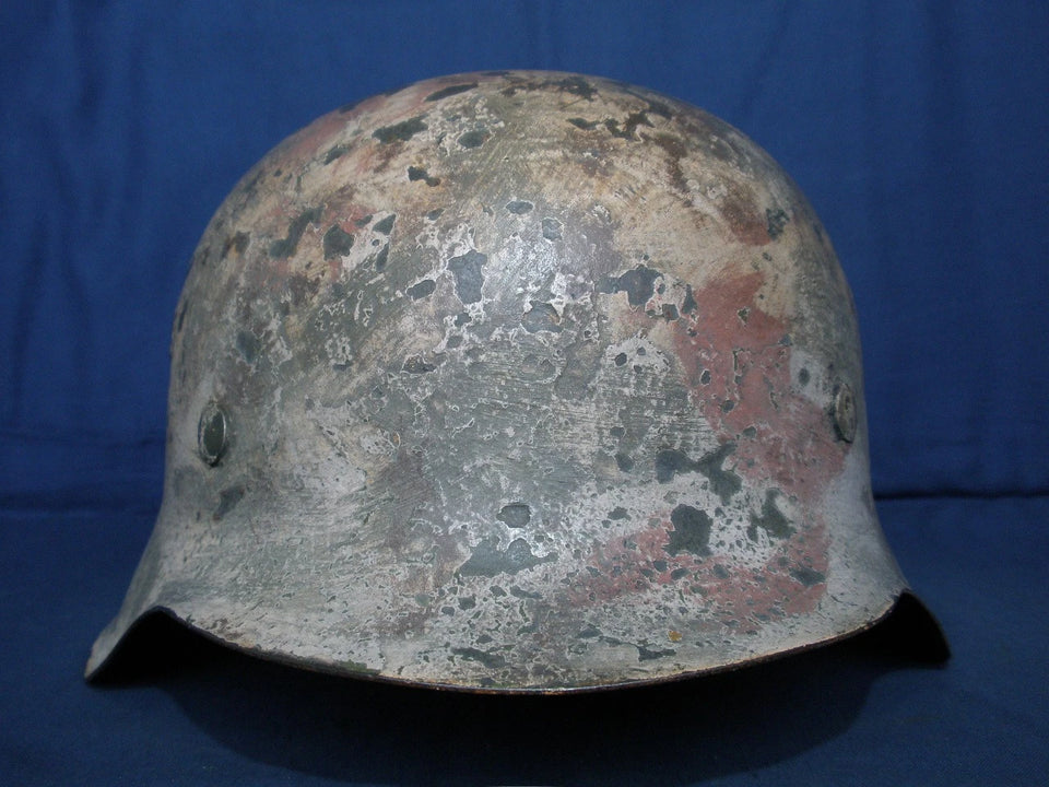 Casque allemand M-42 ww2. Camouflage normand