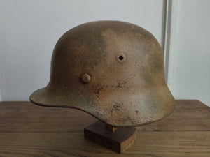 Coque casque Allemand WW2 M40 avec son cerclage.
