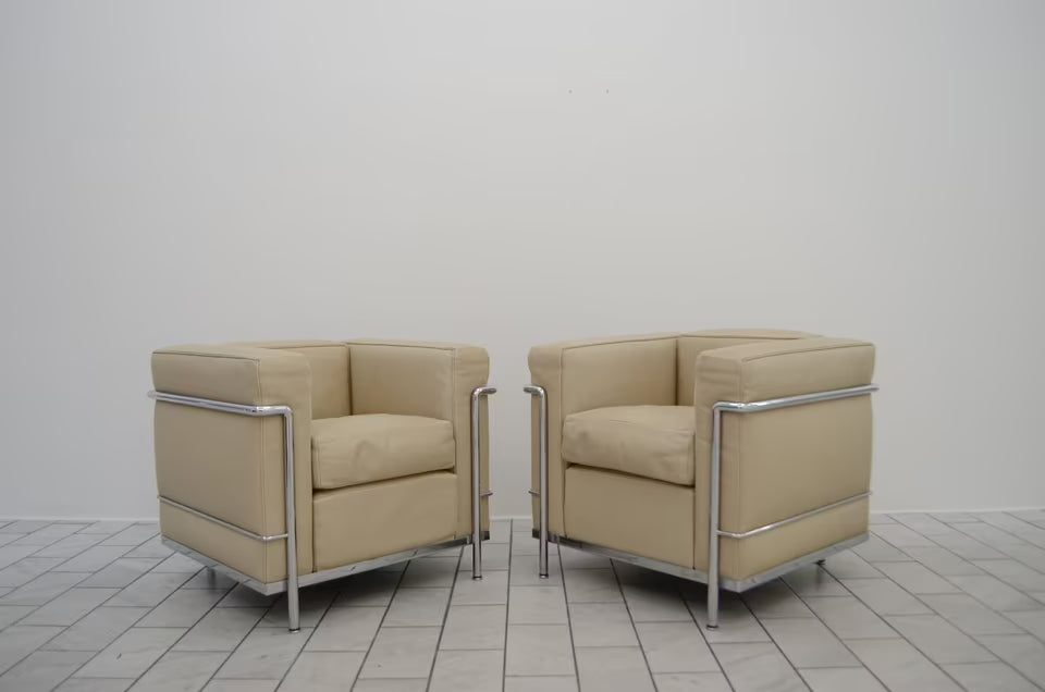 Fauteuil en cuir CASSINA LC2 Le Corbusier Z Cuir naturel 1v2