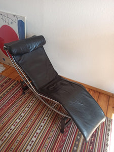 Chaise longue Cassina Le Corbusier LC4 (cuir/noir/chrome).