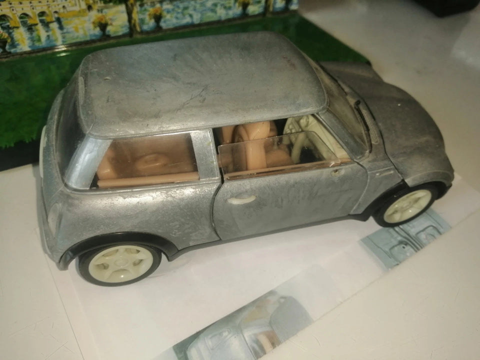 Solido New Mini avec certificat d'authenticité Rare