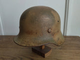 Coque casque Allemand WW2 M40 avec son cerclage.