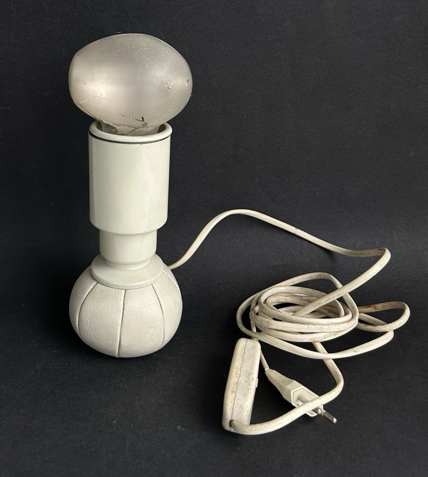 lampe de bureau design Gino Sarfatti Arteluce 600c cuir métal 1970