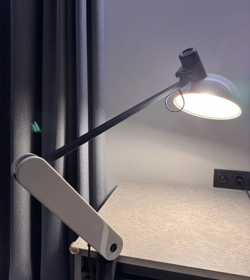 Grande lampe de bureau vintage réglable par Bruno Gecchelin pour Guzzini, 1982