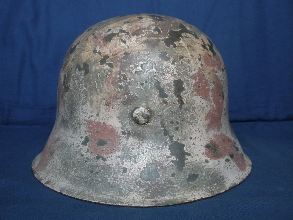 Casque allemand M-42 ww2. Camouflage normand