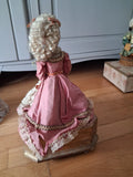 Automate Jean FARKAS  jeune femme a LA TOILETTE jouet ancien poupée porcelaine