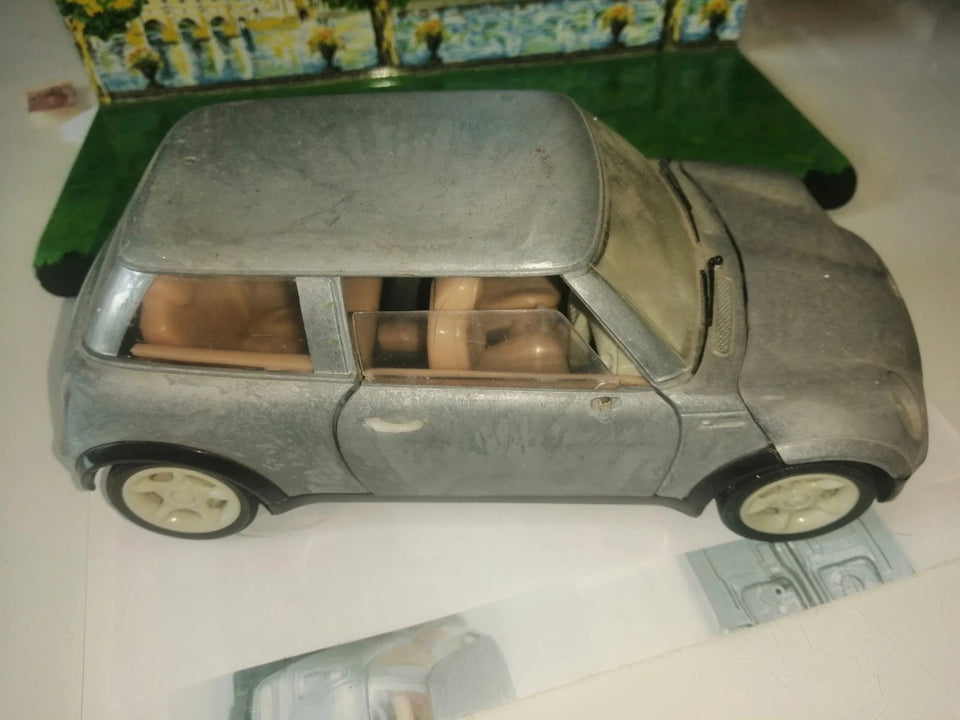 Solido New Mini avec certificat d'authenticité Rare