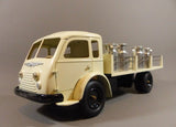 CIJ - CAMION LAITIER - RENAULT - JOUET ANCIEN