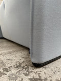 Canapé deux places Cassina Maralunga 40 design années 70 tissu bleu