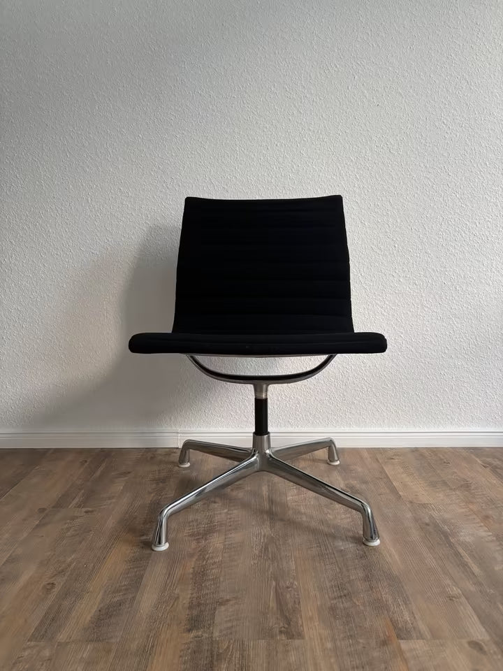 Chaise originale Herman Miller Vitra Eames en aluminium