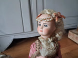 Automate Jean FARKAS  jeune femme a LA TOILETTE jouet ancien poupée porcelaine
