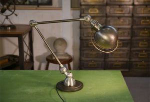Lampe Jieldé 2 bras réglables sur socle par Jean-Louis Domecq 1950's