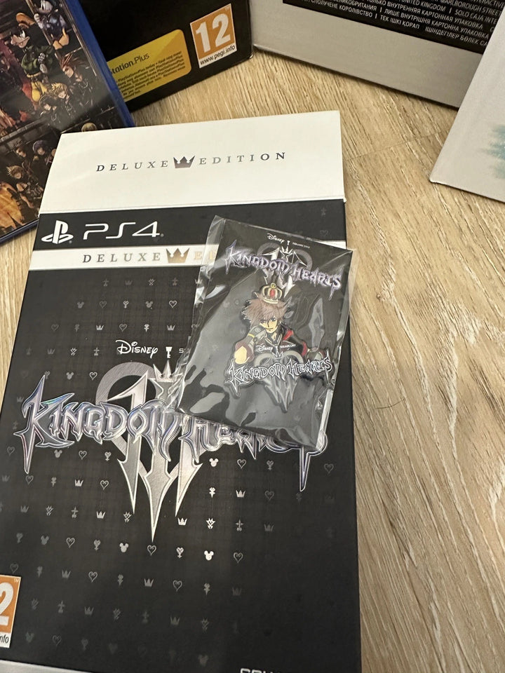 Sony PlayStation 4 Pro 1 To Édition Limitée Kingdom Hearts III – Console + Jeu