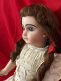 Rare Poupée Jumeau - bouche fermée - Fouquet Douville Taille 10
