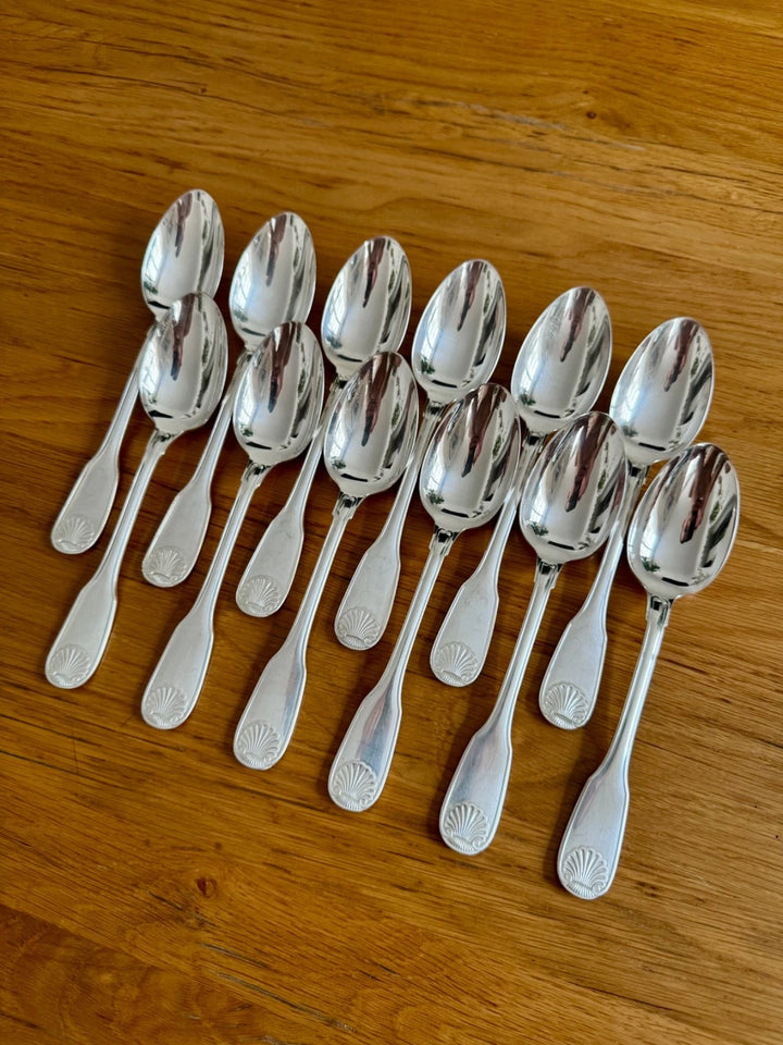 Ménagère Christofle 61 pièces, modèle Vendôme, métal argenté