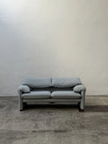 Canapé deux places Cassina Maralunga 40 design années 70 tissu bleu