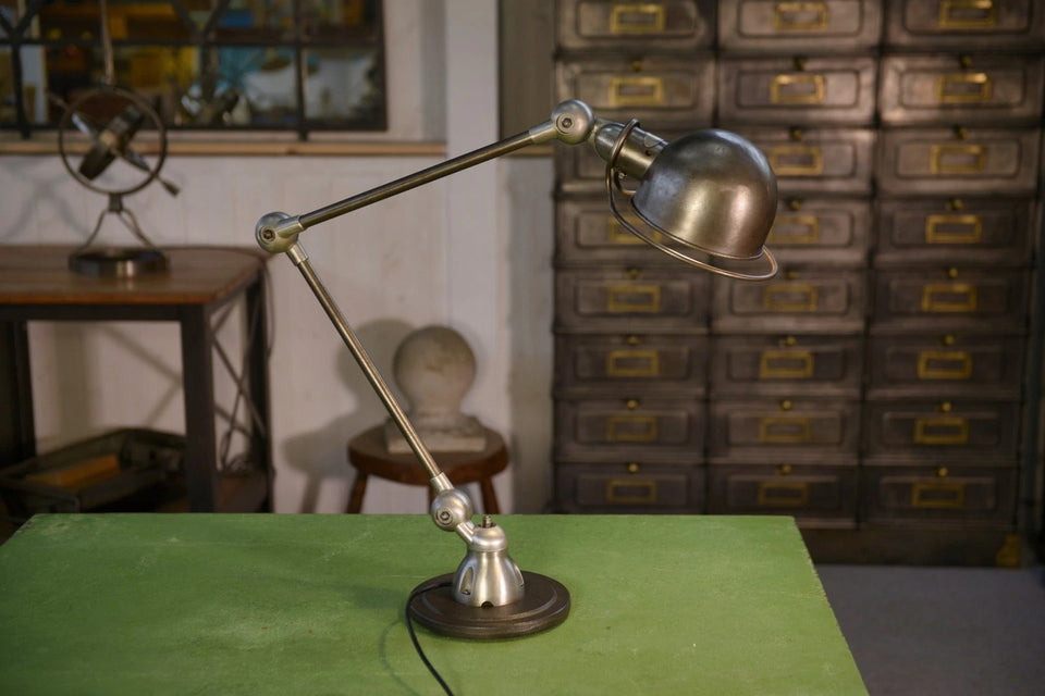 Lampe Jieldé 2 bras réglables sur socle par Jean-Louis Domecq 1950's