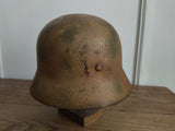 Coque casque Allemand WW2 M40 avec son cerclage.