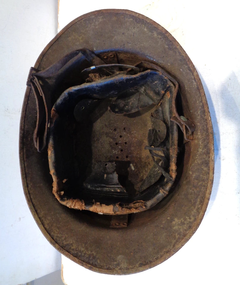 Casque ADRIAN modèle 26 . France WW.2.