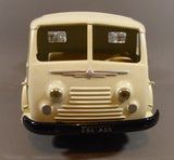 CIJ - CAMION LAITIER - RENAULT - JOUET ANCIEN