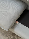 Canapé deux places Cassina Maralunga 40 design années 70 tissu bleu