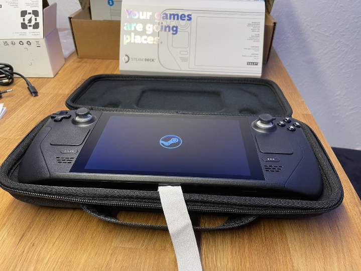 Valve Steam Deck 256 Go (NVMe - SSD) comme neuf dans son emballage d'origine